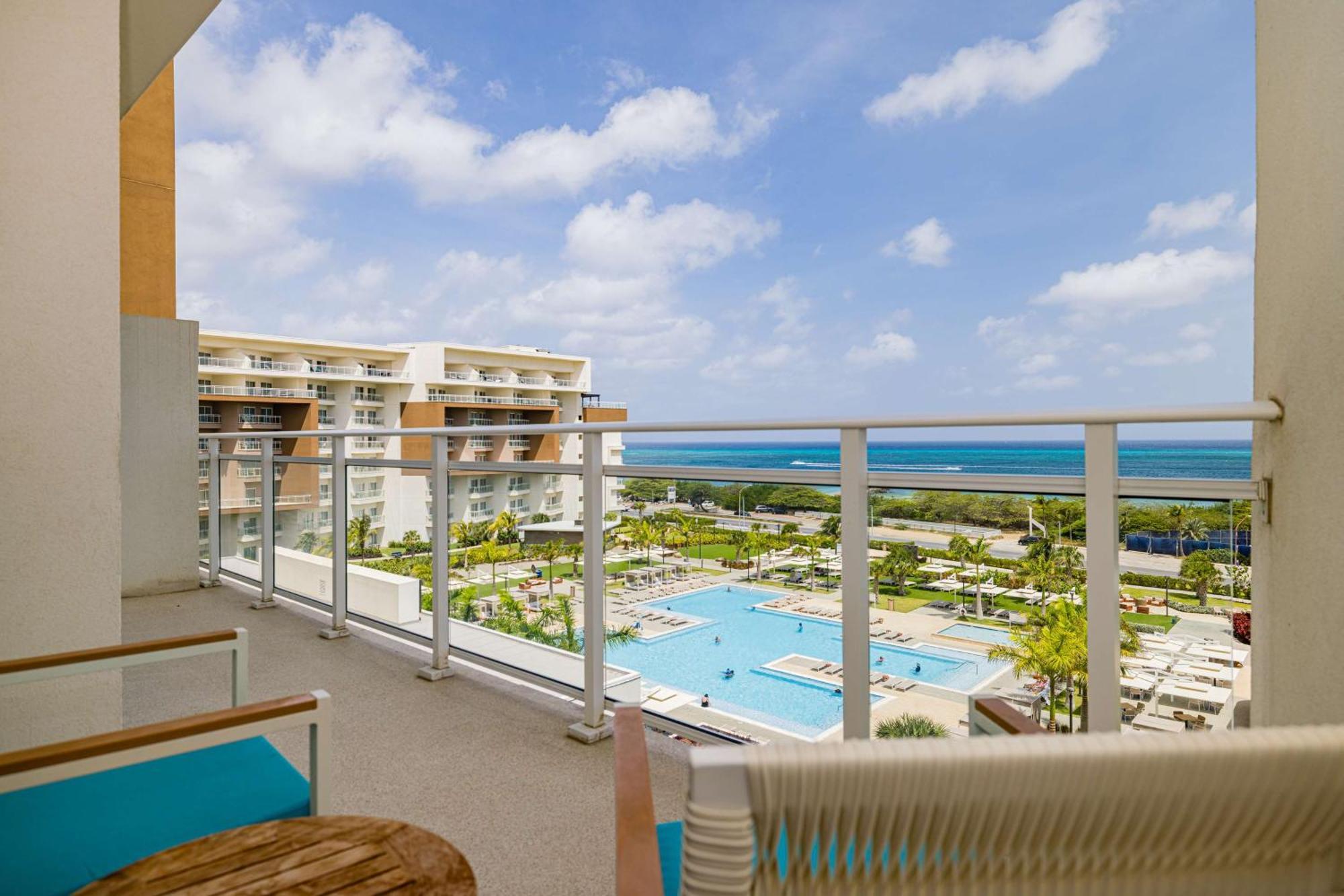 Embassy Suites By Hilton Aruba Beach Resort 棕榈滩 外观 照片